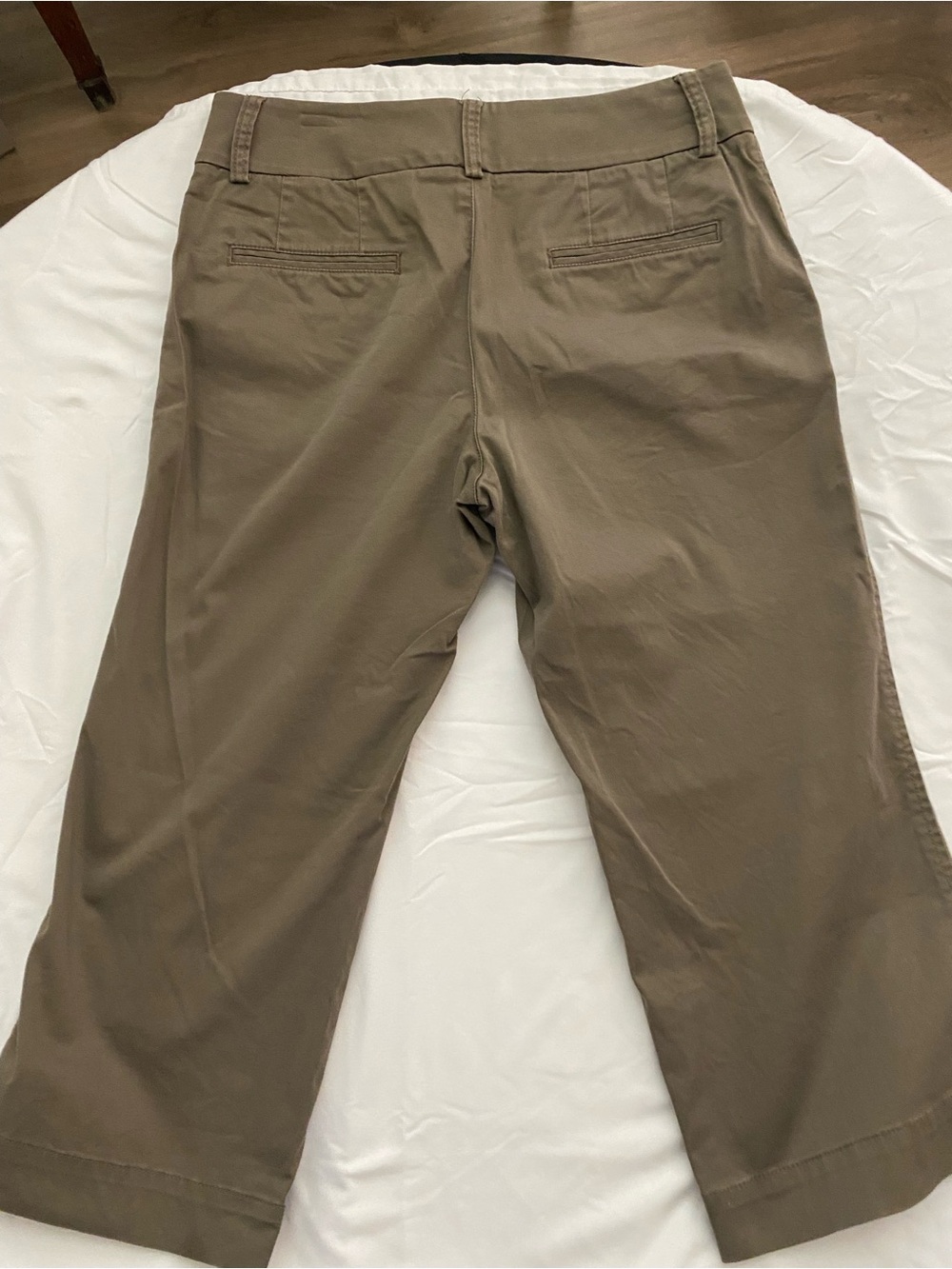 Women’s Classic Straight Fit Crop pant- Taupe